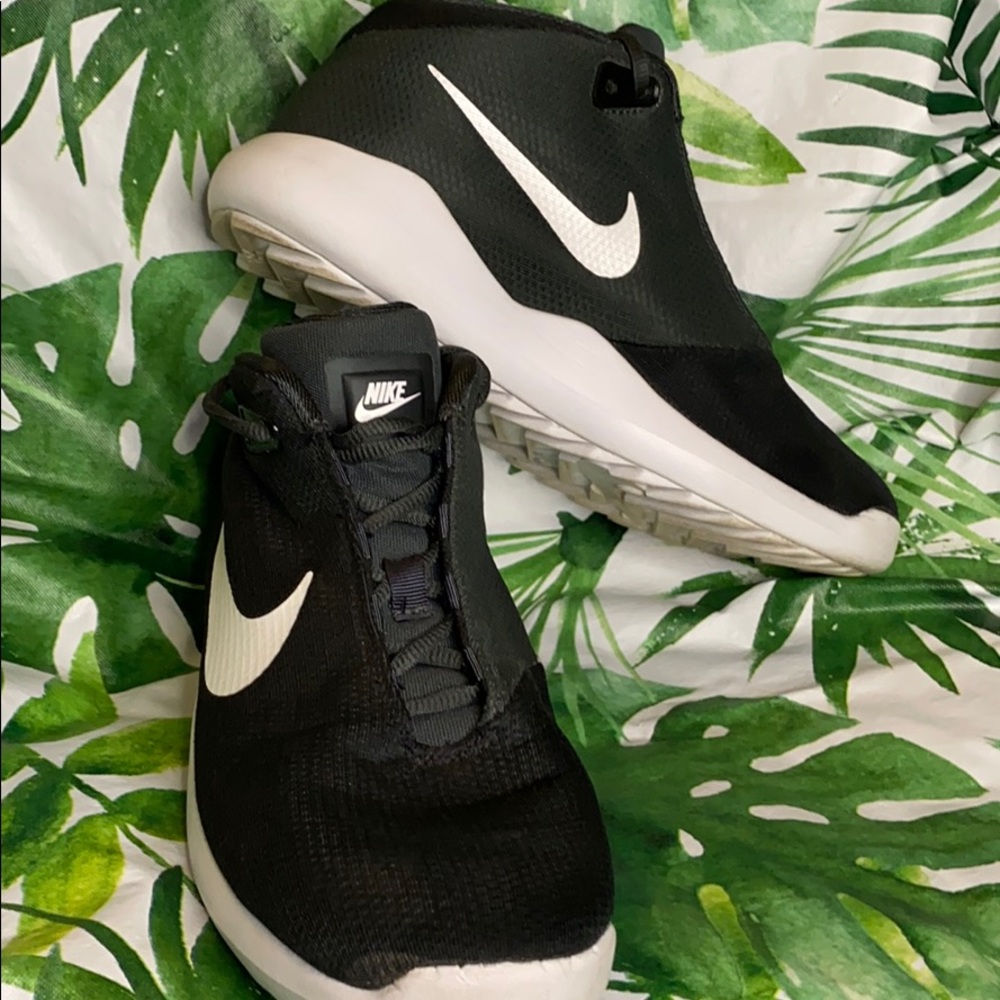 Nike• Men’s shoes 👟